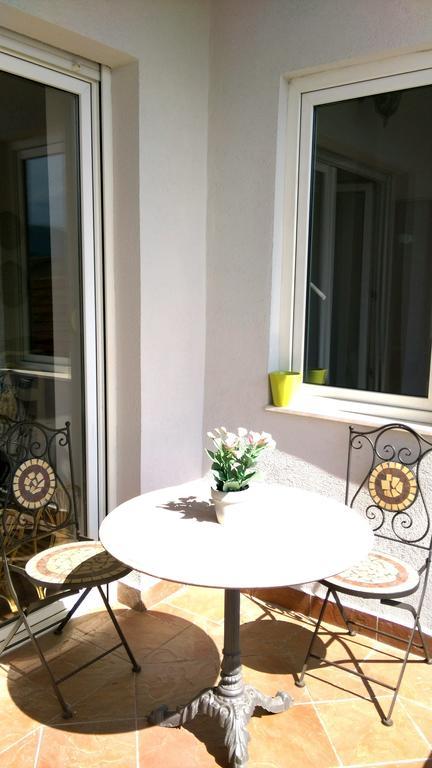 Apartments & Rooms Little Rock Mostar Room photo